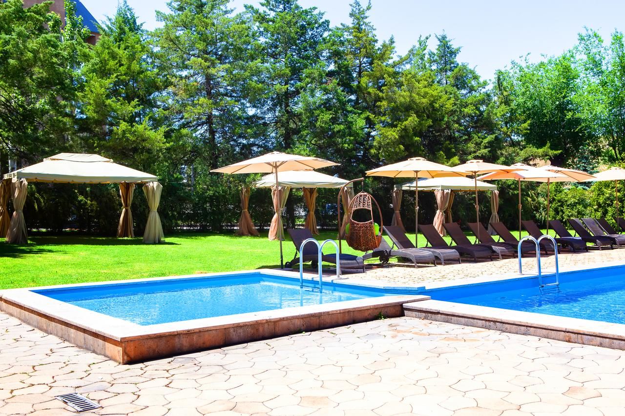 Отель Отель «President hotel» Ереван-13