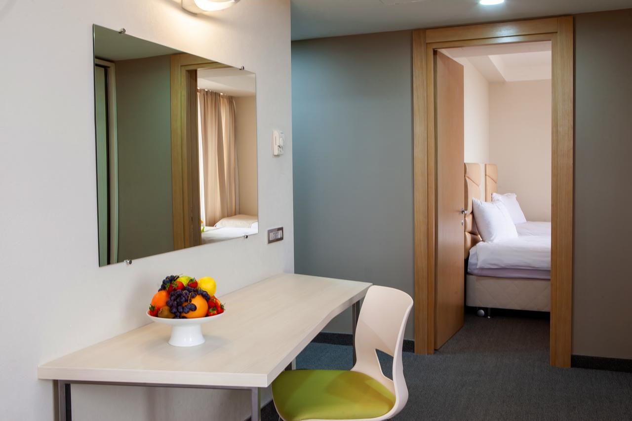 Отель Отель «President hotel» Ереван-16