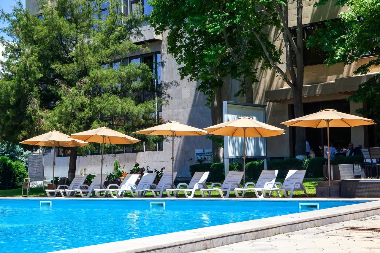 Отель Отель «President hotel» Ереван-12